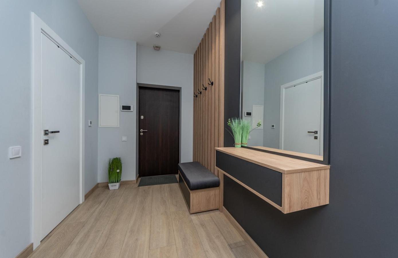 Royal Tower Residence Big Vip Apartment In Center Floor 27 Kyiv Exterior photo